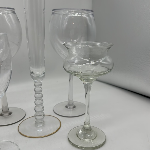 Beverage Drinking Glasses (Lot) Total 6–Mixed Barware Types - Picture 4 of 9